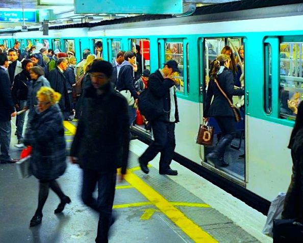 Des “frotteurs” dans les&nbsp;têtes